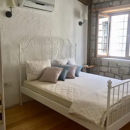 Bed & Breakfast Cafe Piano Alacati Cesme
